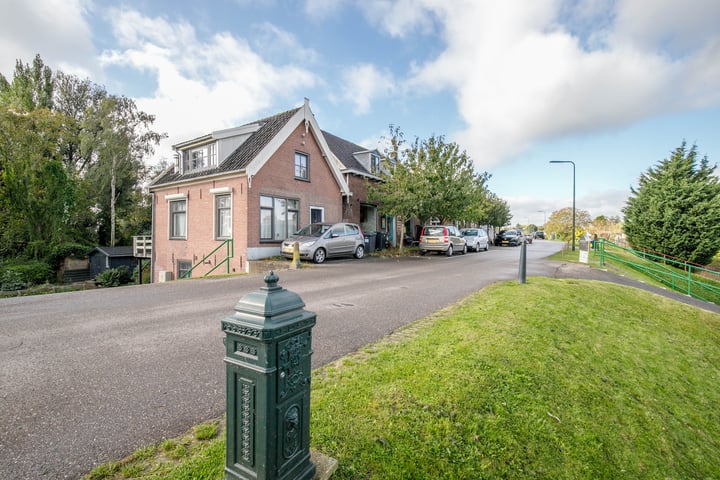 Bekijk foto 38 van Lekdijk 110