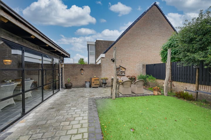 Foto 34 van Meidoorn 42