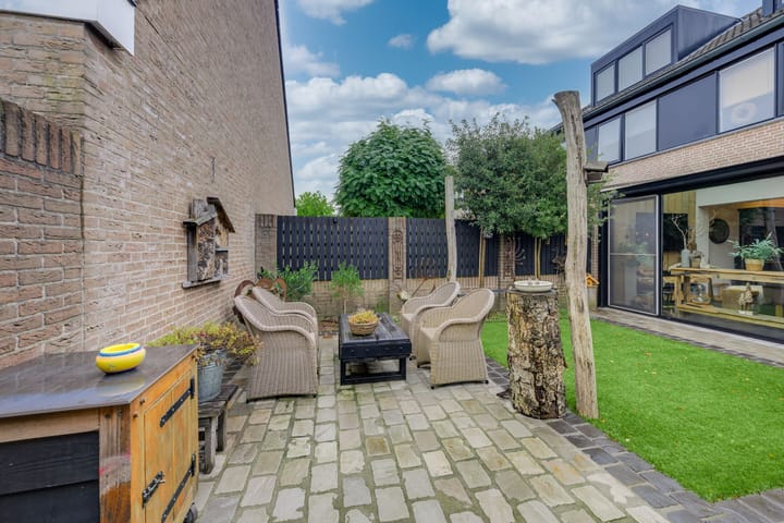 Foto 38 van Meidoorn 42