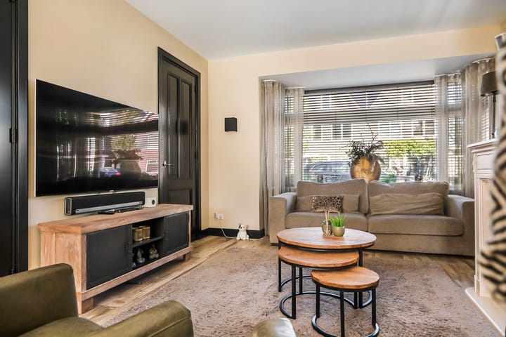 Foto 9 van Den Oeverlaan 24