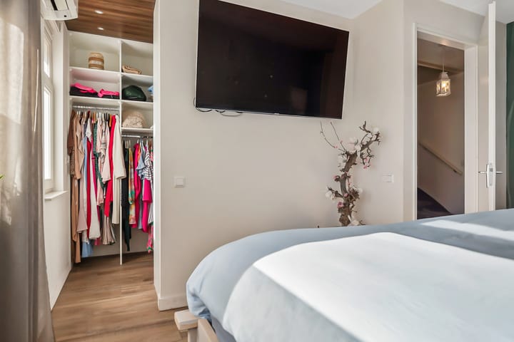 Foto 33 van Den Oeverlaan 24