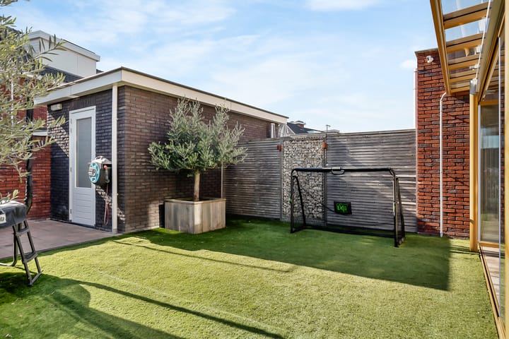 Foto 45 van Den Oeverlaan 24