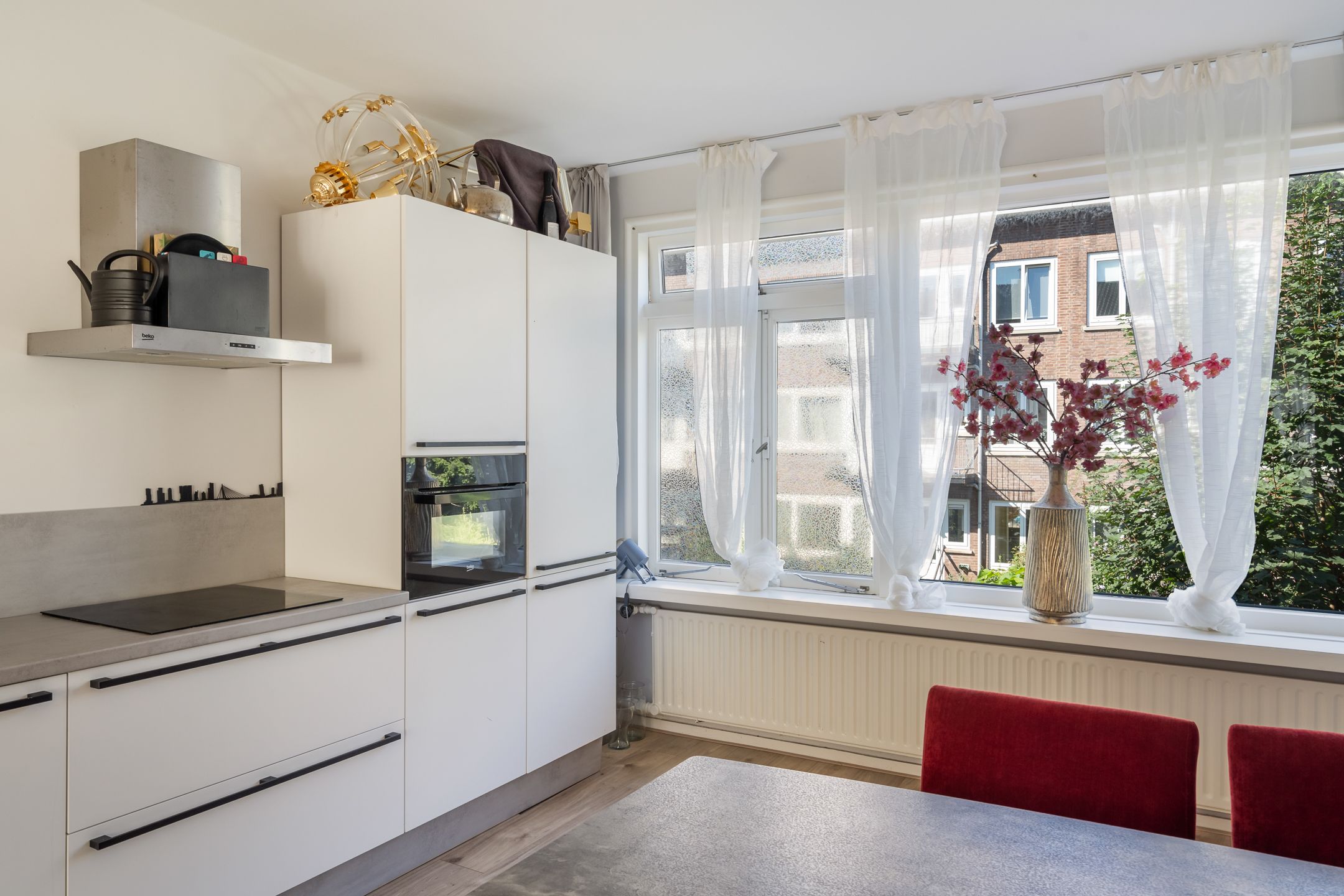 Photo 18 of Lumeystraat 17-01R