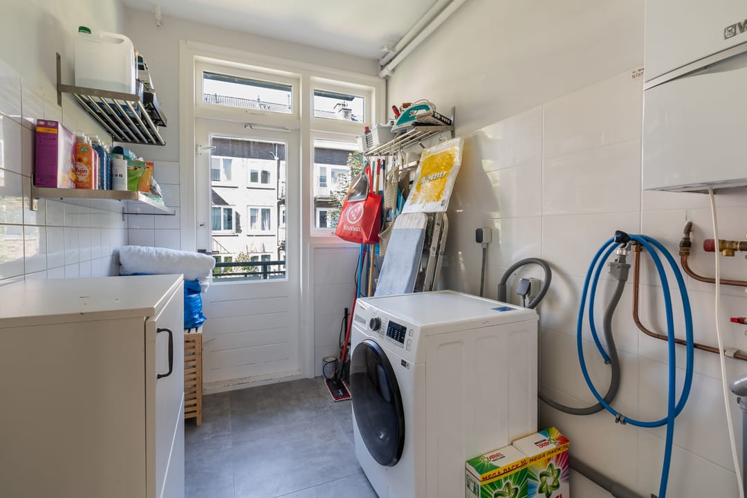 Photo 26 of Lumeystraat 17-01R