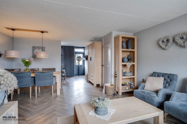 Foto 9 van Muldersplein 9