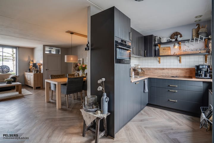 Foto 16 van Muldersplein 9