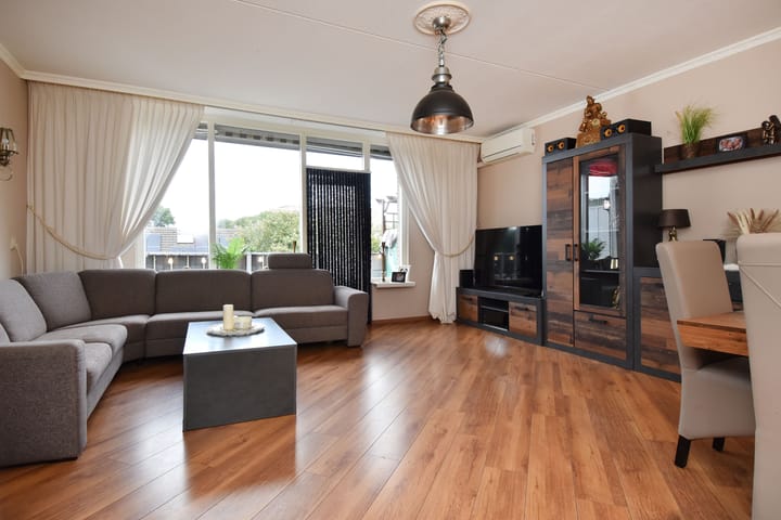 Foto 4 van Albert Schweitzerlaan 229