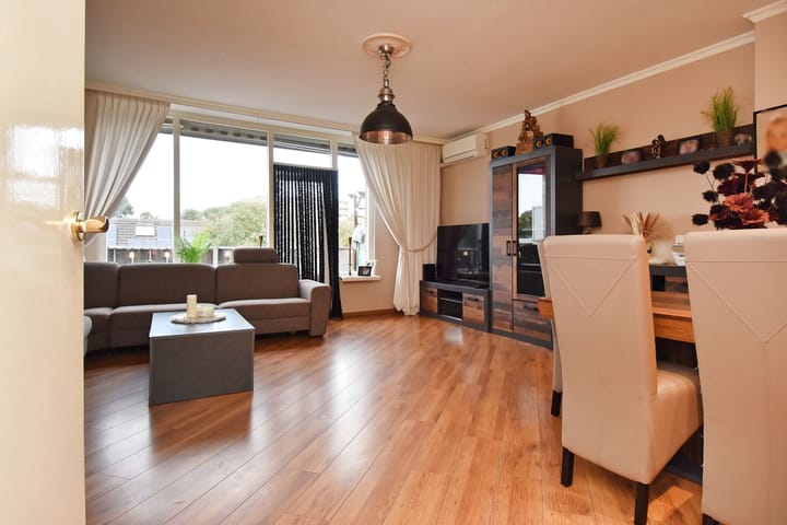 Foto 5 van Albert Schweitzerlaan 229