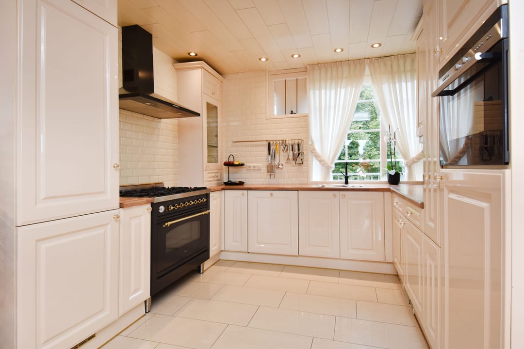 Photo 11 of Albert Schweitzerlaan 229