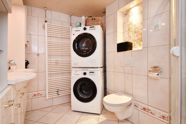 Foto 17 van Albert Schweitzerlaan 229