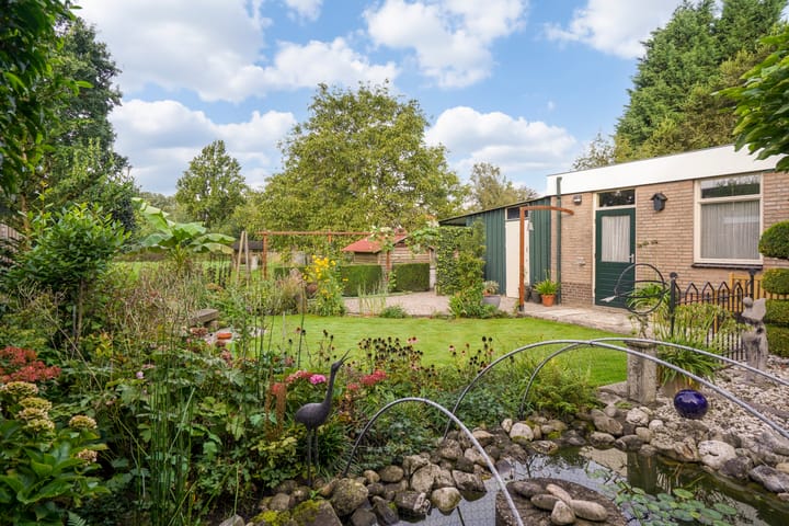 Foto 2 van Achtmorgenstraat 3