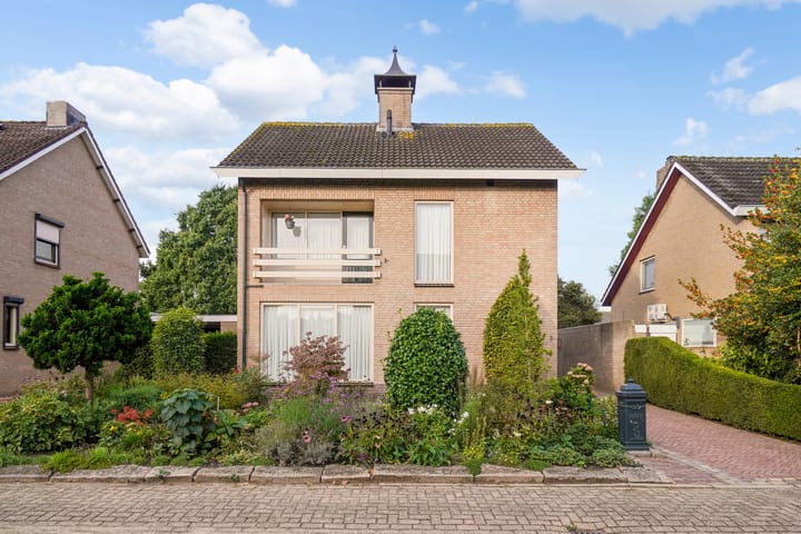 Foto 5 van Achtmorgenstraat 3