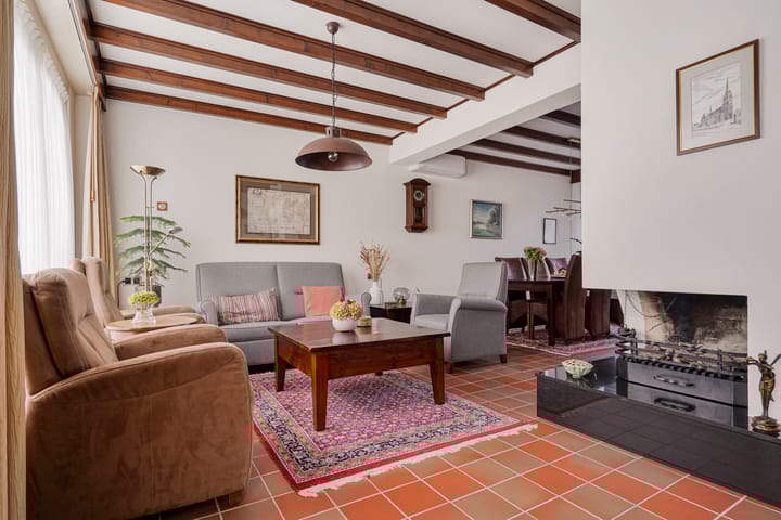 Foto 9 van Achtmorgenstraat 3