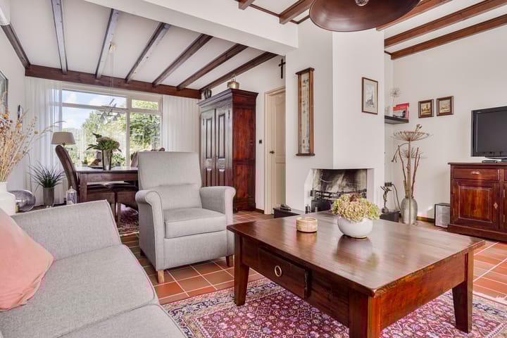 Foto 11 van Achtmorgenstraat 3