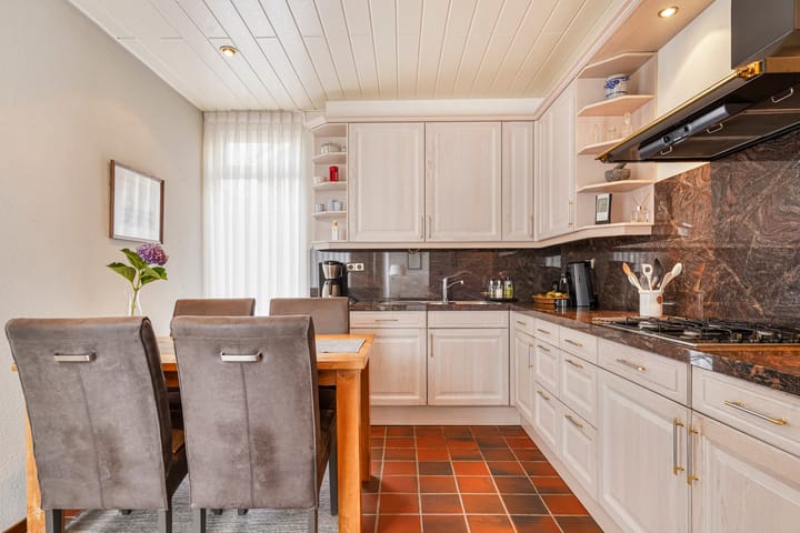 Foto 17 van Achtmorgenstraat 3