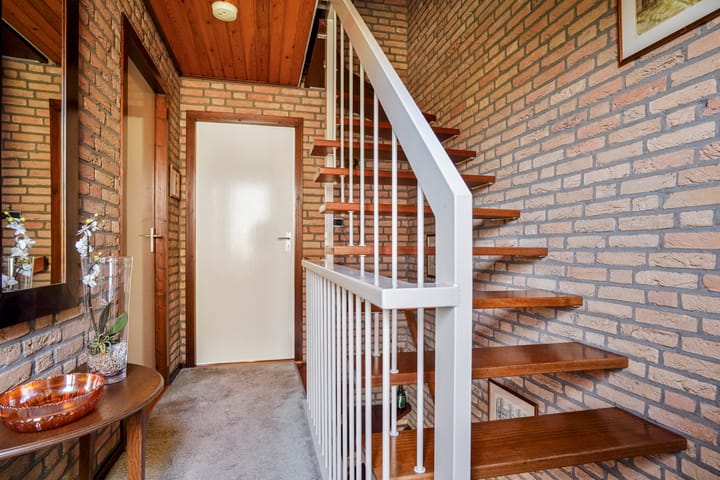 Foto 33 van Achtmorgenstraat 3