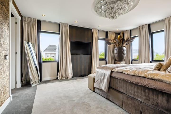 Foto 34 van Radon 55