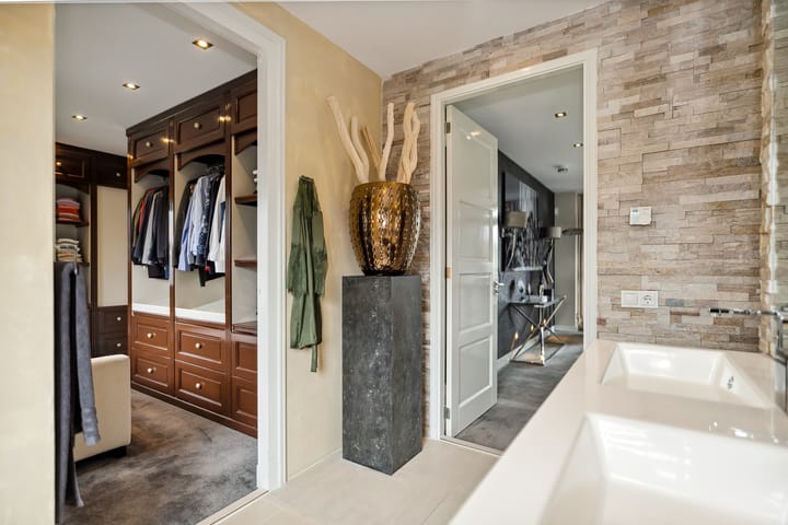 Foto 50 van Radon 55