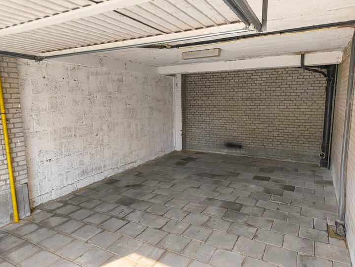 Photo 4 of Van Maarseveenstraat 89