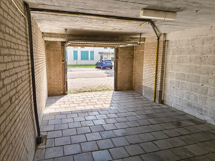 Photo 7 of Van Maarseveenstraat 89