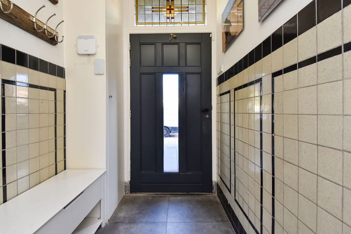 Foto 11 van Jongeneelstraat 13