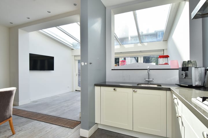 Foto 22 van Jongeneelstraat 13