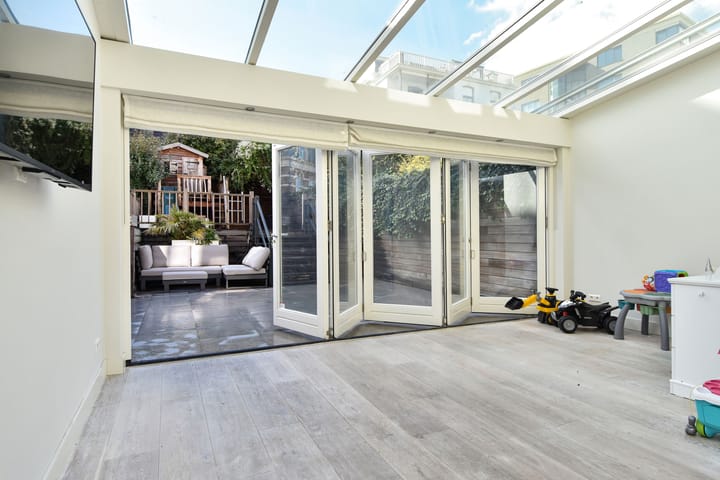 Foto 25 van Jongeneelstraat 13