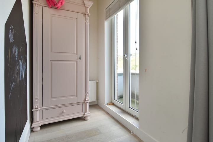 Foto 45 van Jongeneelstraat 13