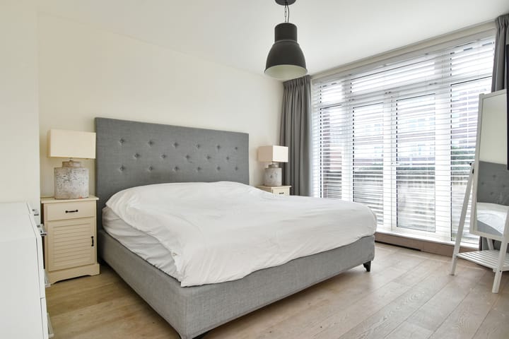 Foto 55 van Jongeneelstraat 13