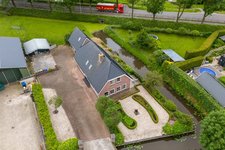 Foto 2 van Dorpsweg 51-B