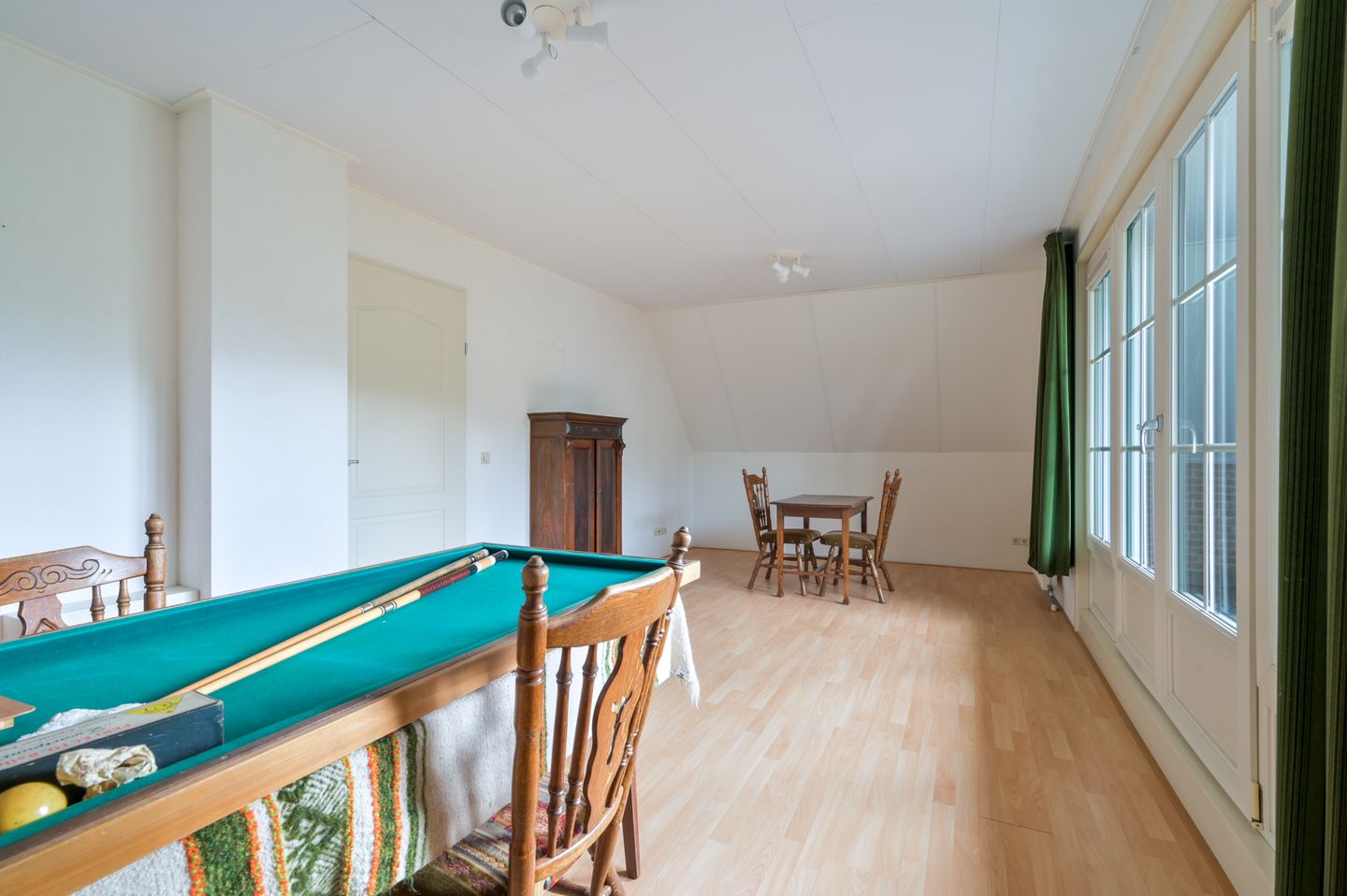 Foto 35 van Dorpsweg 51-B