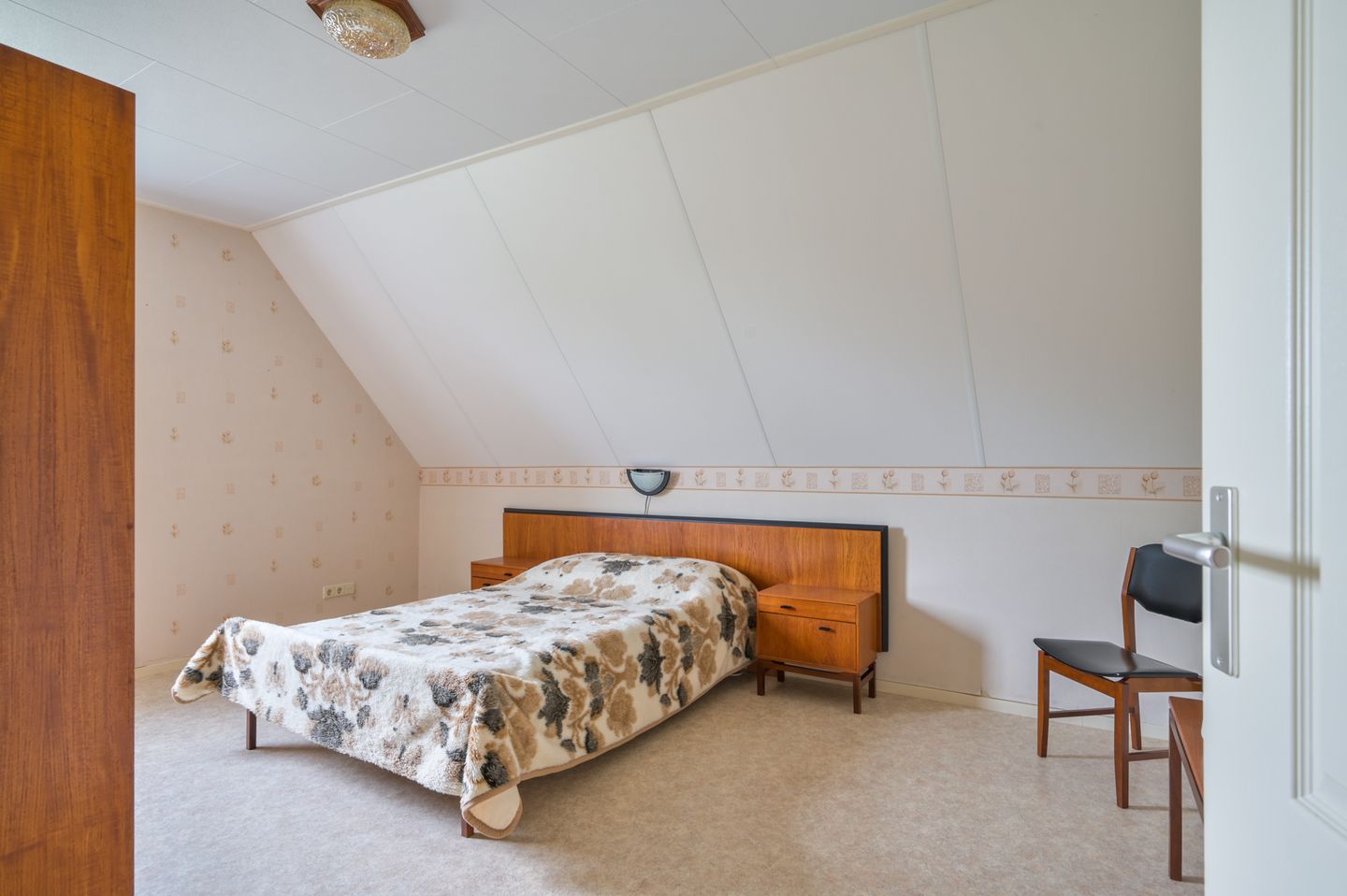 Foto 50 van Dorpsweg 51-B