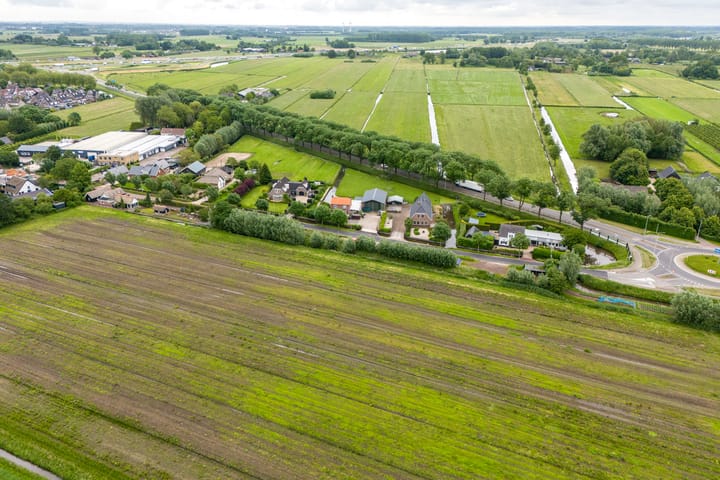 Foto 89 van Dorpsweg 51-B