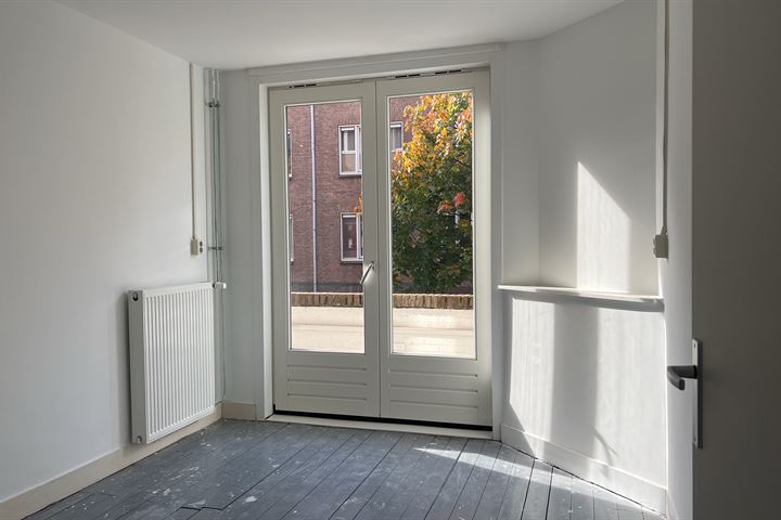 Bekijk foto 5 van Houtrijkstraat 304