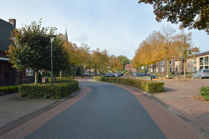 Bekijk foto 21 van Kerkeind 27