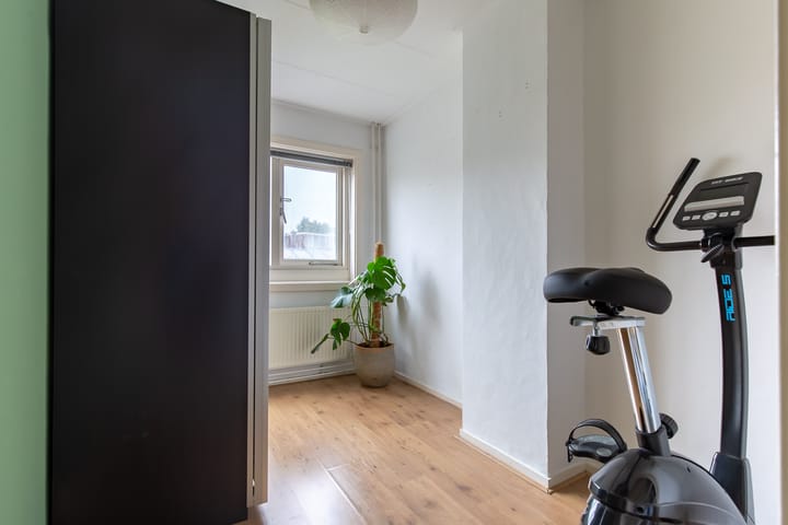 Foto 24 van Johannes Uitenbogaertstraat 16