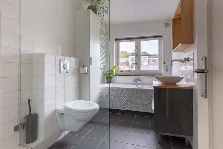 Foto 26 van Johannes Uitenbogaertstraat 16