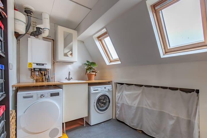 Foto 32 van Johannes Uitenbogaertstraat 16