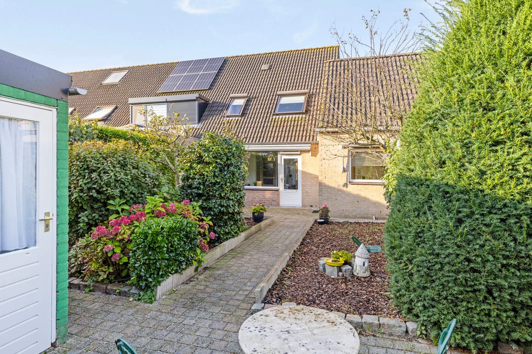 Photo 32 of Pioenvallei 11