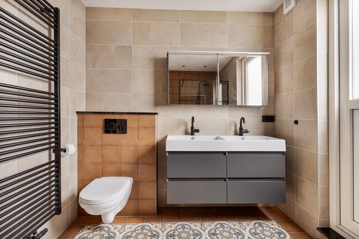 Foto 17 van Robert Regoutstraat 5