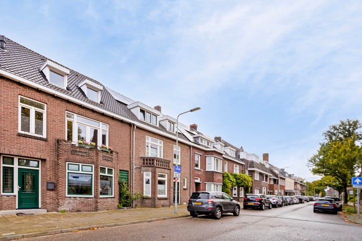 Foto 28 van Robert Regoutstraat 5