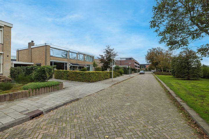 View photo 33 of 's-Gravendamseweg 18-D