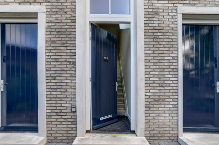 Photo 4 of Vijhestraat 1-H