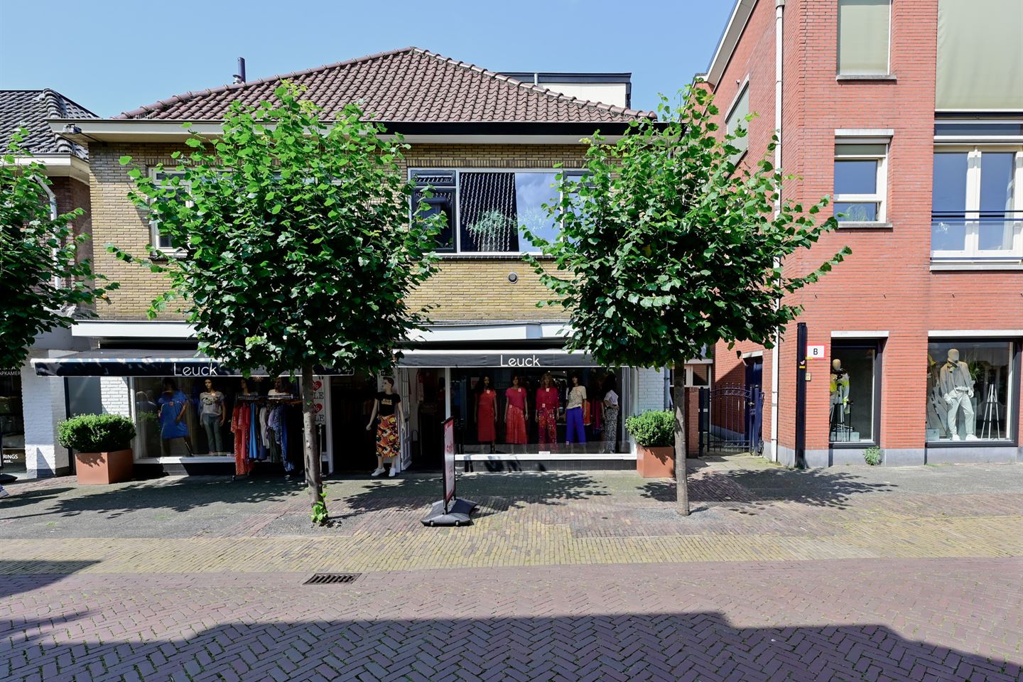 Bekijk foto 1 van Dorpsstraat 12 A