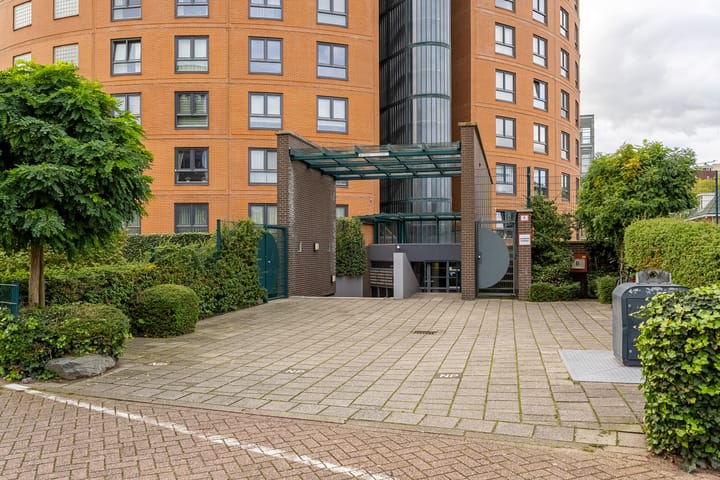 Foto 7 van Peter van Anrooylaan 163