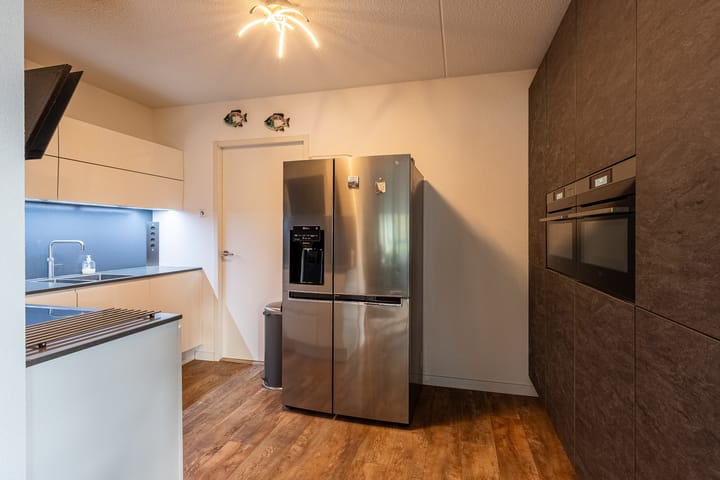 Foto 30 van Peter van Anrooylaan 163