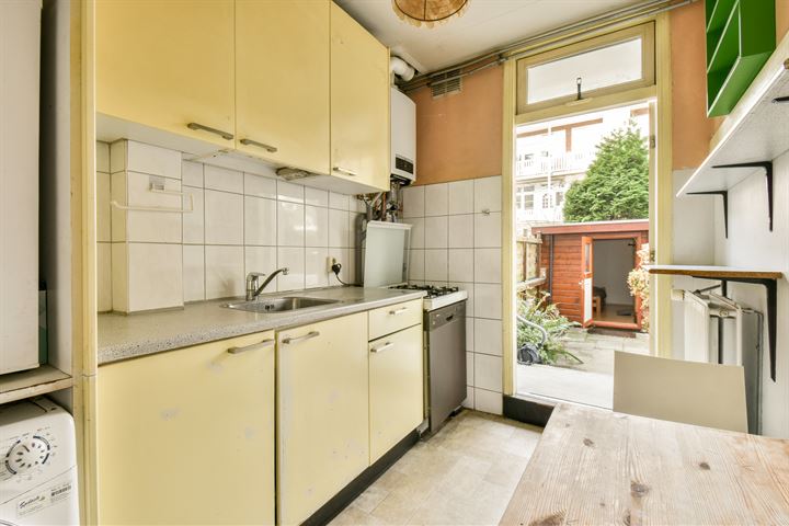 View photo 11 of Van Spilbergenstraat 79-H