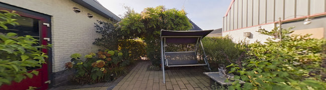 Bekijk 360° foto van Achtertuin van Dagpauwooglaan 142