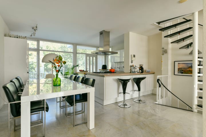 Foto 16 van Roosmarijnhof 13