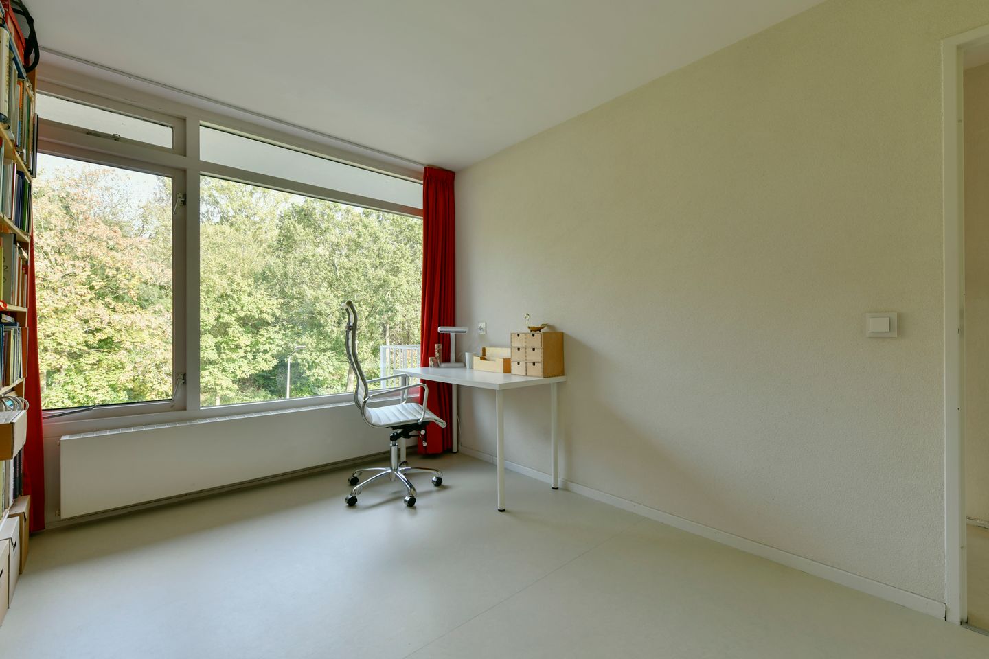 Foto 25 van Roosmarijnhof 13